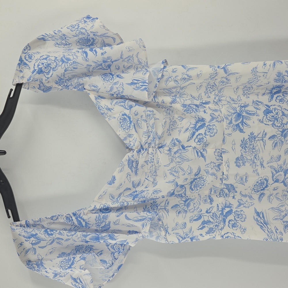 Chic Blue And White Floral Maxi Dress - Picture 9 of 16